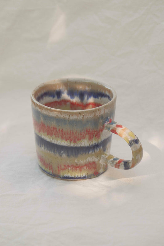 Große Tasse Buntgestreift